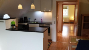Pension Wauri , Ferienwohnung ' SCHWÄBISCHE ALB ' , Mansarden - Wohnung